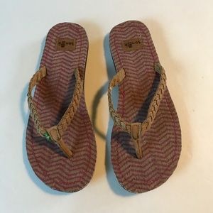 Sanuk Poncho Viva Flip Flops Size 7
